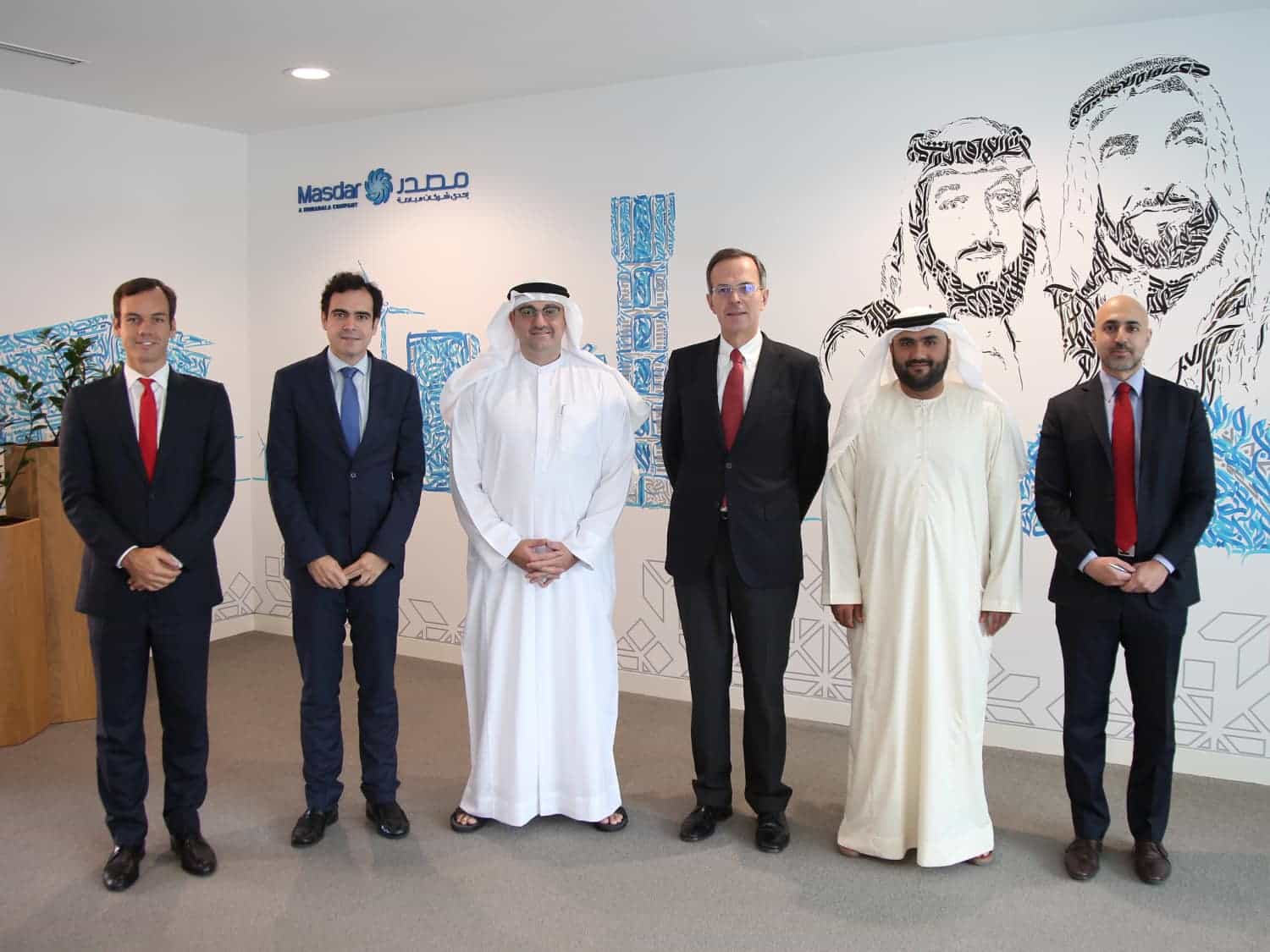 From left to right: Hector Perea (Strategy Director, Cepsa), Juan Manuel García-Horrillo (Gas and Power Business Director, Cepsa), Mohamed Jameel Al Ramahi, (CEO, Masdar), Pedro Miró (CEO, Cepsa), Yousif Al Ali (Director of Business Growth, Masdar) and Nikolas Meitanis (Adviser to the CEO, Masdar)